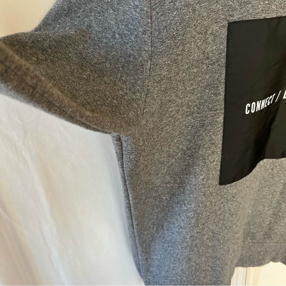 H&M Crew Neck Connect Disconnect Sweatshirt Gray - Picture 7 of 8